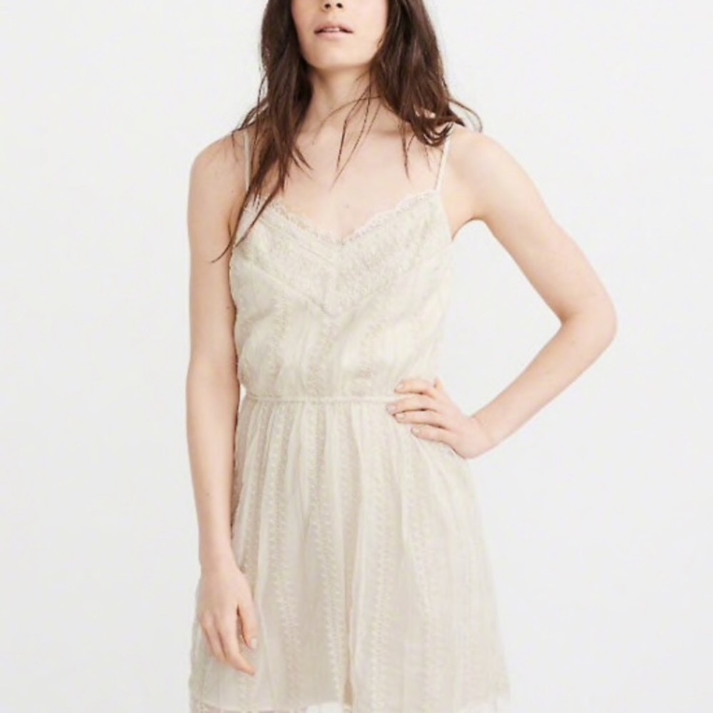 ***DONATED*** A&F Eyelet Lace Dress
